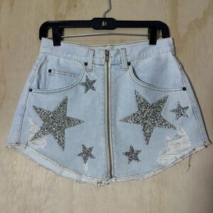 Carmar Los Angeles Star Studded Distressed Denim Mini Skirt Size 28